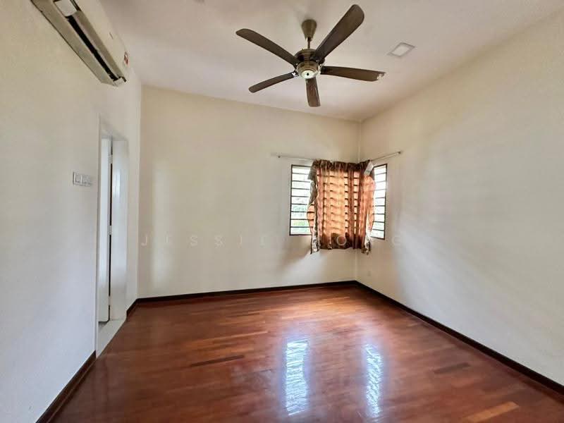 Semi-Detached House for Sale in Kota Emerald (Rawang) - Jessie Wong - Bedroom - PropertyGuru.com.my