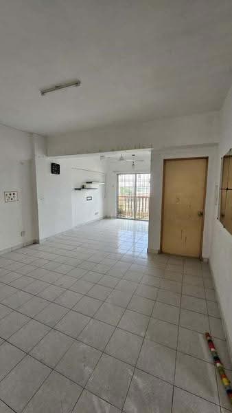 Flat for Sale at Flora Damansara Flat - Chloe Kong - Living Room - PropertyGuru.com.my