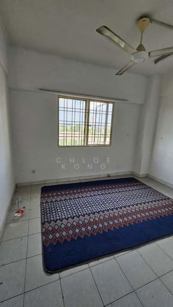 Flat for Sale at Flora Damansara Flat - Chloe Kong - Bedroom - PropertyGuru.com.my