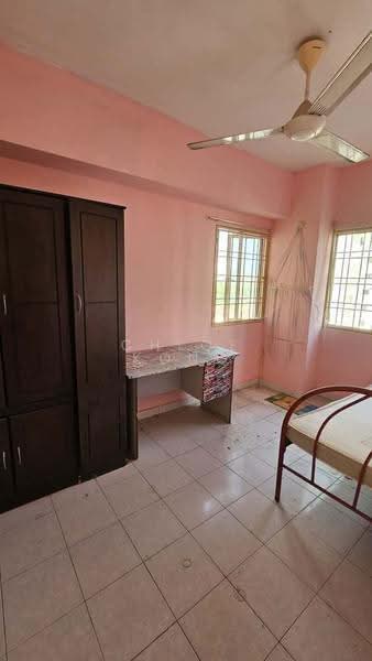 Flat for Sale at Flora Damansara Flat - Chloe Kong - Bedroom - PropertyGuru.com.my