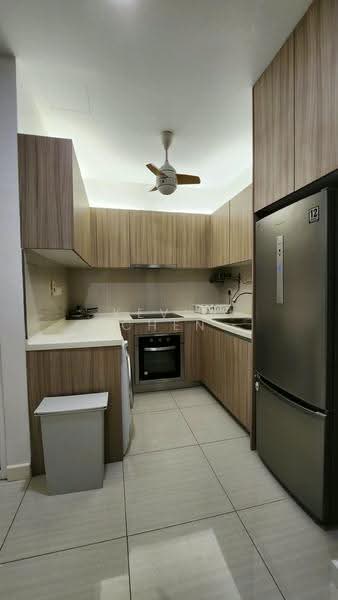 Kediaman Servis untuk Dijual di The Elements - Kevin Chen - Kitchen - PropertyGuru.com.my