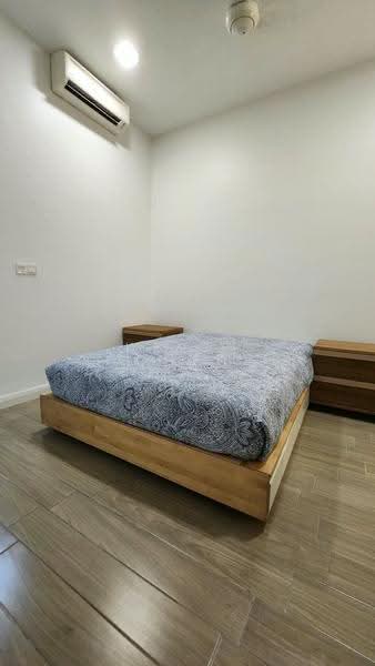 Kediaman Servis untuk Dijual di The Elements - Kevin Chen - Bedroom - PropertyGuru.com.my