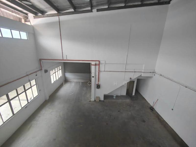 Kilang untuk Disewa di Taman Desa Cemerlang (Ulu Tiram) - Erica Ho - PropertyGuru.com.my