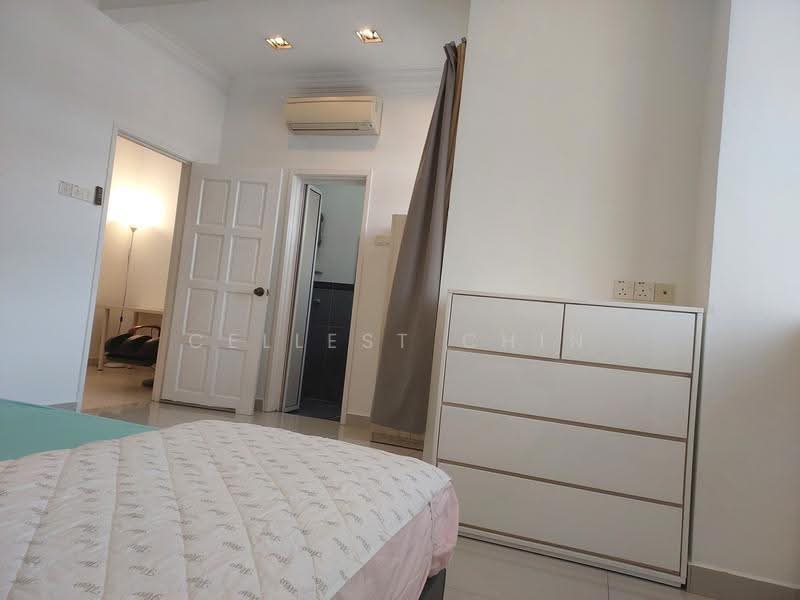 Rumah Teres 3-Tingkat untuk Disewa di Bandar Putra Permai (Seri Kembangan) - Cellest Chin - Bedroom - PropertyGuru.com.my