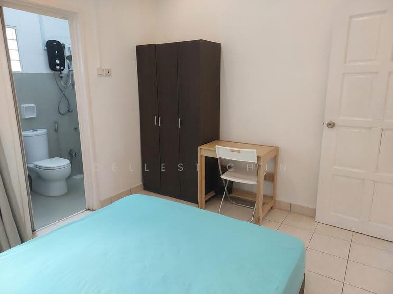 Rumah Teres 3-Tingkat untuk Disewa di Bandar Putra Permai (Seri Kembangan) - Cellest Chin - Bedroom - PropertyGuru.com.my