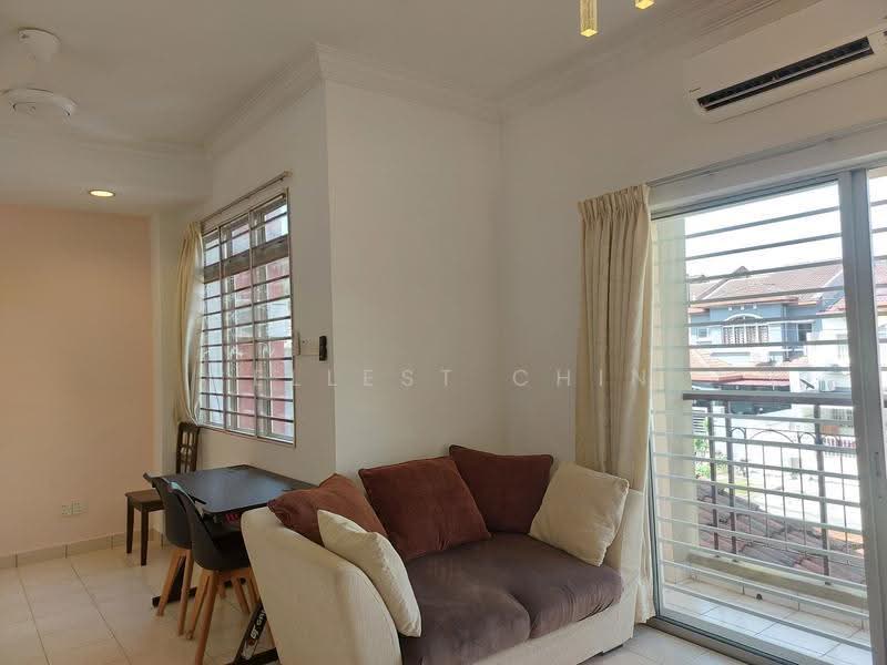 Rumah Teres 3-Tingkat untuk Disewa di Bandar Putra Permai (Seri Kembangan) - Cellest Chin - Living Room - PropertyGuru.com.my
