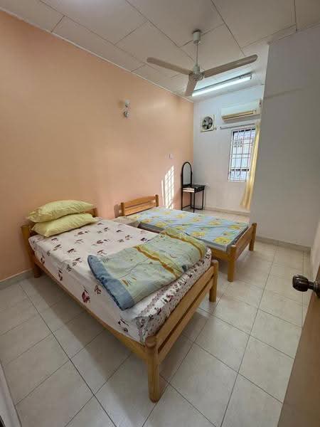 2-storey Terraced House for Sale in Raja Uda (Butterworth) - CY Ong - Bedroom - PropertyGuru.com.my