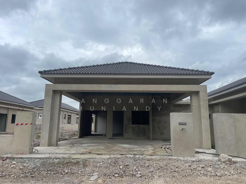 Semi-Detached House for Sale in Single Storey Link Bangalow @ Sungai Petani, Kedah (Sungai Petani) - Sanggaran Muniandy - Exterior - PropertyGuru.com.my