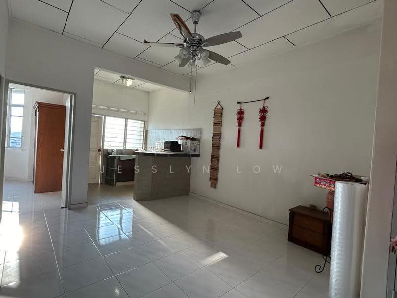 Pangsapuri untuk Dijual di Kasturi - Jesslyn Low - Living Room - PropertyGuru.com.my