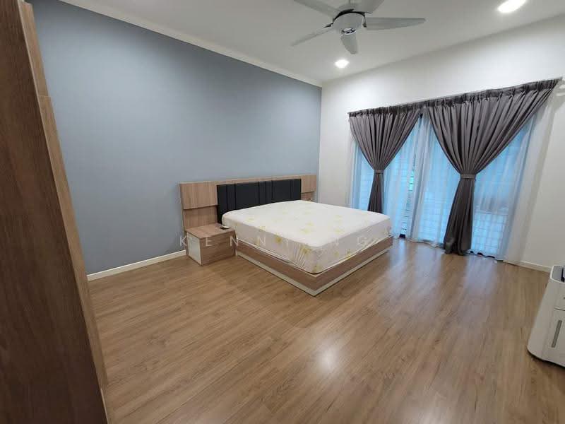 Rumah Teres 2-Tingkat untuk Dijual di Bukit Raja (Selangor) - Kenny Ng - Bedroom - PropertyGuru.com.my