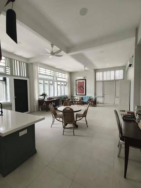 Rumah Banglo untuk Dijual di Ampang Jaya (Ampang) - Daniel Ho - Living Room - PropertyGuru.com.my