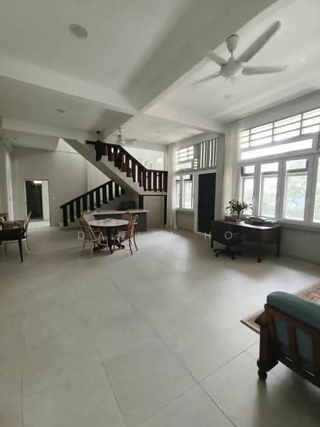 Rumah Banglo untuk Dijual di Ampang Jaya (Ampang) - Daniel Ho - Living Room - PropertyGuru.com.my