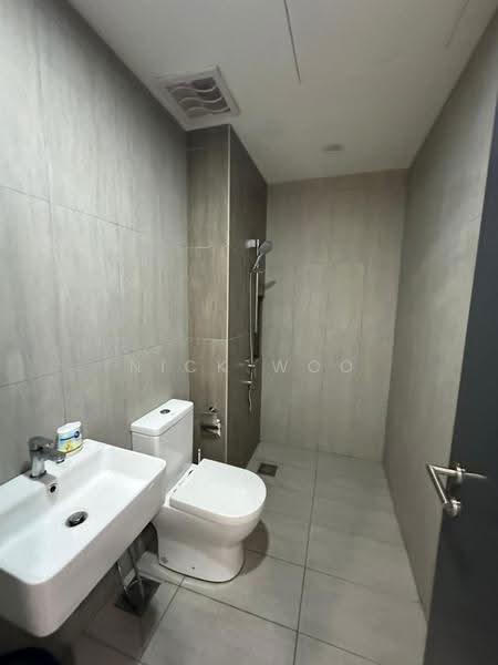 Kondominium untuk Dijual di The Vyne - Nick Woo - Bathroom - PropertyGuru.com.my