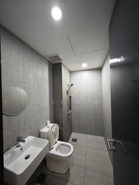 Kondominium untuk Dijual di The Vyne - Nick Woo - Bathroom - PropertyGuru.com.my