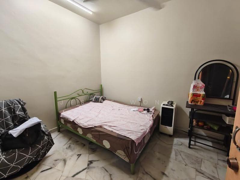 2-storey Terraced House for Sale in Bandar Country Homes (Rawang) - Jessie Wong - Bedroom - PropertyGuru.com.my