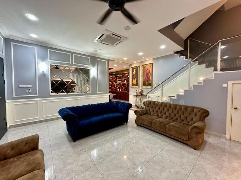 3.5-storey Terraced House for Sale in Duta Suria (Ampang) - Kweenie Chong - Living Room - PropertyGuru.com.my