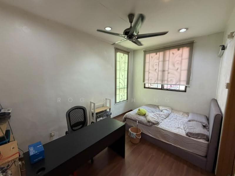 Semi-Detached House for Sale in Bukit Raja (Selangor) - Roger Phang - Bedroom - PropertyGuru.com.my