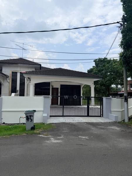 Rumah Teres 1-Tingkat untuk Dijual di Simpang Renggam (Johor) - Zen Wong - Exterior - PropertyGuru.com.my