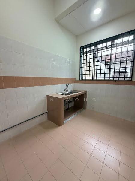 Rumah Teres 1-Tingkat untuk Dijual di Simpang Renggam (Johor) - Zen Wong - Kitchen - PropertyGuru.com.my