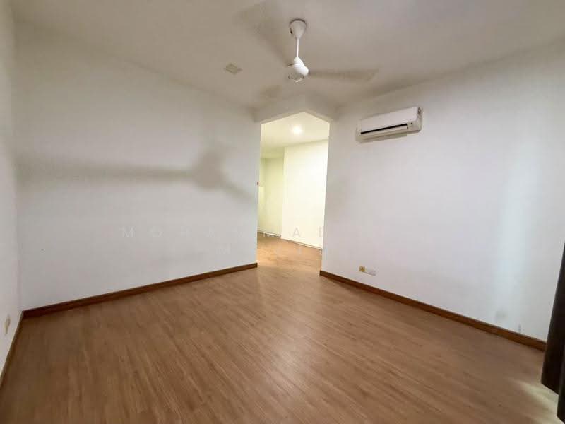 3-storey Terraced House for Sale in Cyberjaya (Selangor) - Mohammad Din Majid - Living Room - PropertyGuru.com.my