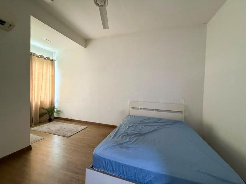 3-storey Terraced House for Sale in Cyberjaya (Selangor) - Mohammad Din Majid - Bedroom - PropertyGuru.com.my