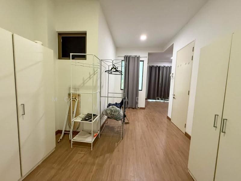 3-storey Terraced House for Sale in Cyberjaya (Selangor) - Mohammad Din Majid - Corridor - PropertyGuru.com.my