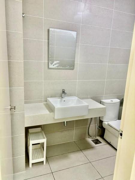 Service Residence for Rent at The Cruise Residence - Derrick Yeong - Bathroom - PropertyGuru.com.my
