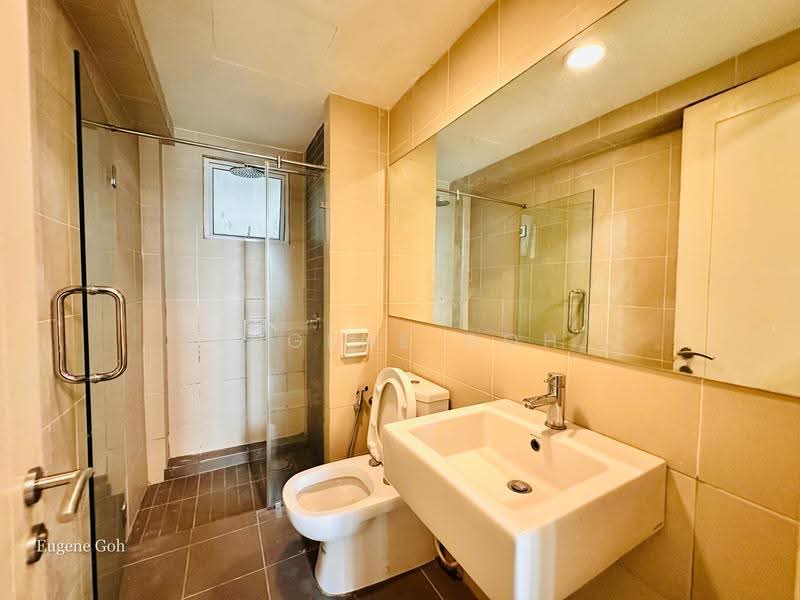 Kediaman Servis untuk Disewa di Tiara Mutiara / The Crown - Eugene Goh - Master Bathroom - PropertyGuru.com.my