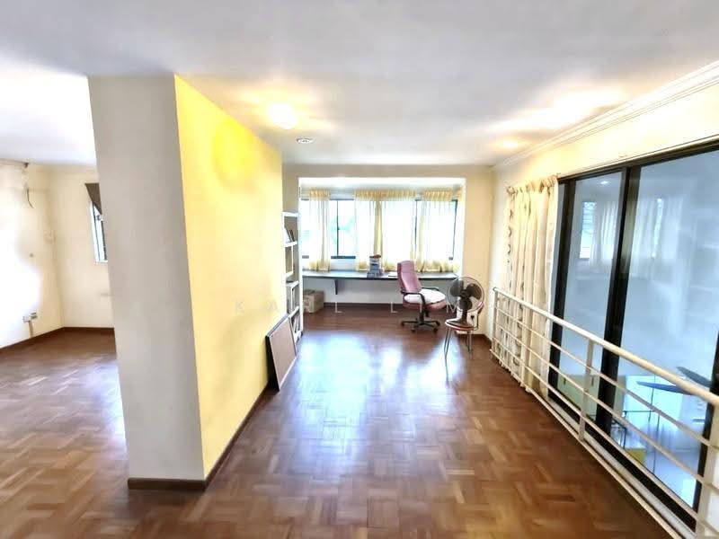 Rumah Berkembar untuk Dijual di Taman Megah Ria (Masai) - Karl Lim - Study - PropertyGuru.com.my