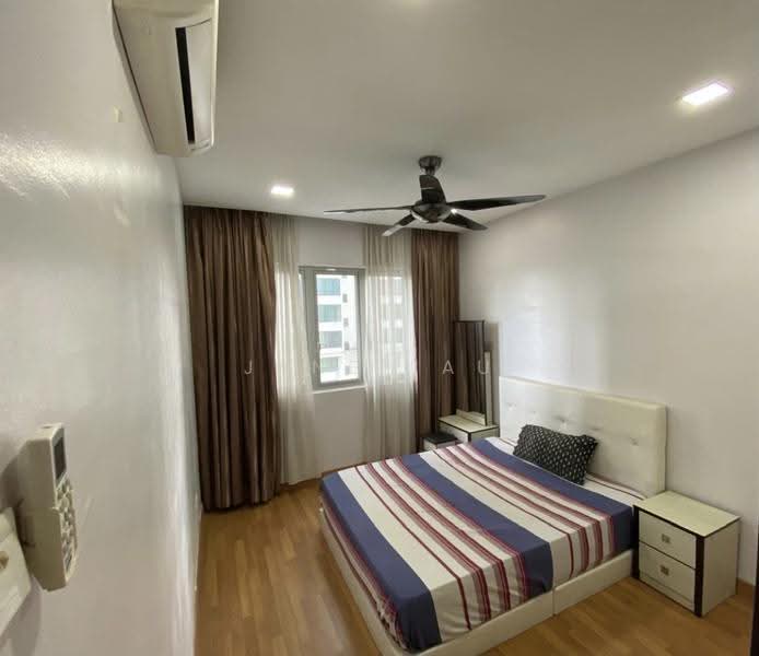 Kediaman Servis untuk Dijual di Garden @ One South - Janet Au - Bedroom - PropertyGuru.com.my