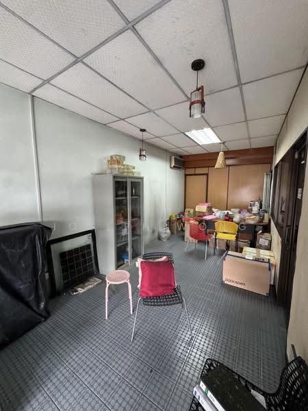 Kedai / Pejabat untuk Disewa di Taman Tasek Jaya (Ipoh) - Joseph Wong - Interior - PropertyGuru.com.my