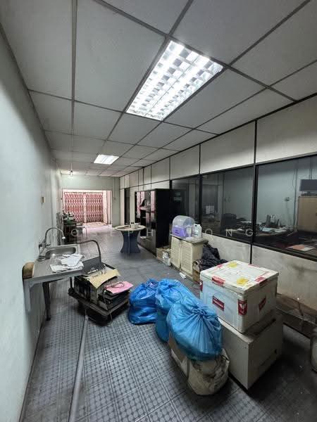 Kedai / Pejabat untuk Disewa di Taman Tasek Jaya (Ipoh) - Joseph Wong - Interior - PropertyGuru.com.my