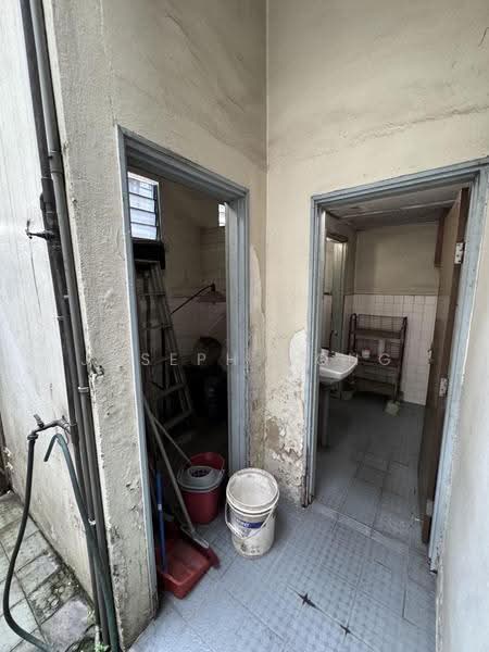 Kedai / Pejabat untuk Disewa di Taman Tasek Jaya (Ipoh) - Joseph Wong - Interior - PropertyGuru.com.my