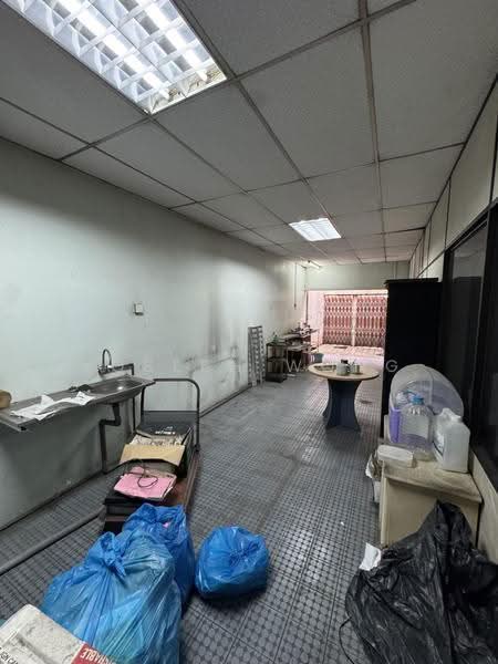 Kedai / Pejabat untuk Disewa di Taman Tasek Jaya (Ipoh) - Joseph Wong - Interior - PropertyGuru.com.my