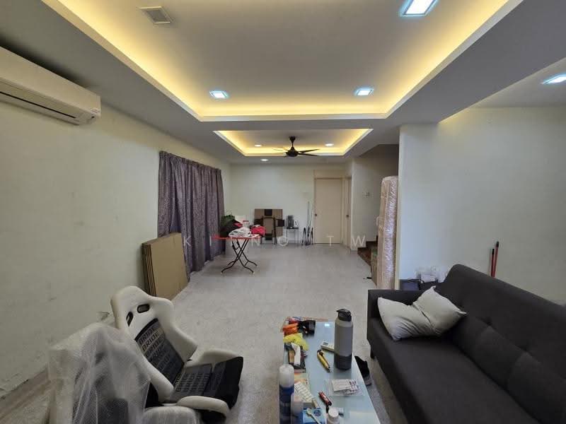Rumah Berkembar untuk Dijual di Taman Megah Kepong (Kepong) - Kiing TW - Living Room - PropertyGuru.com.my