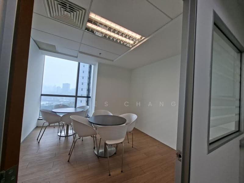 Pejabat untuk Disewa di KLCC (KL City Centre) - James Chang - View - PropertyGuru.com.my