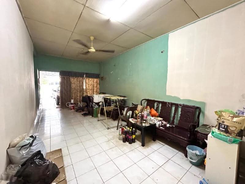 1-storey Terraced House for Sale in Seremban (Negeri Sembilan) - Connie Chong - Living Room - PropertyGuru.com.my