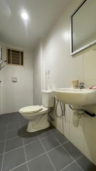 Condominium for Sale at 1 Petaling - Lesley Chik - Bathroom - PropertyGuru.com.my