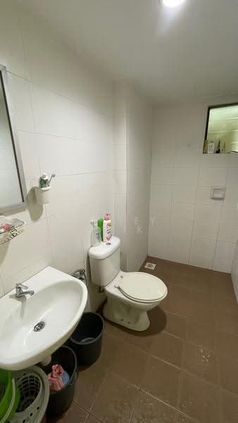 Condominium for Sale at 1 Petaling - Lesley Chik - Bathroom - PropertyGuru.com.my