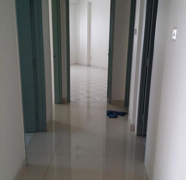 Kondominium untuk Dijual di Menara Menjalara - CH Ng - Corridor - PropertyGuru.com.my