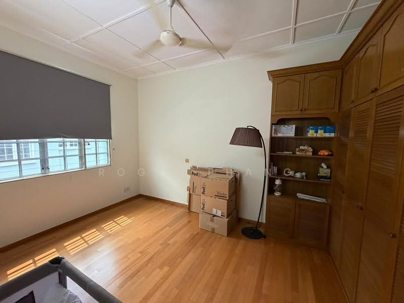 Rumah Banglo untuk Disewa di Usj 5 (Subang Jaya) - Roger Phang - Bedroom - PropertyGuru.com.my