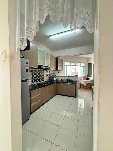 Condominium for Sale at Regency Heights Condo - Derrick . - Kitchen - PropertyGuru.com.my