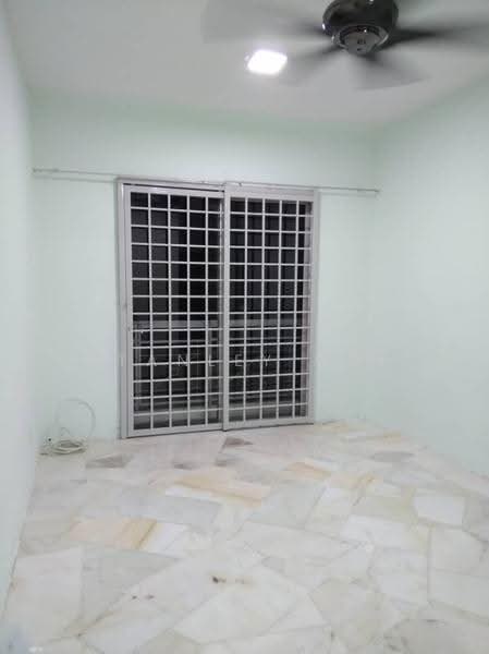 Pangsapuri untuk Dijual di Rosana Villa Apartment - Stanley Ooi - Interior - PropertyGuru.com.my