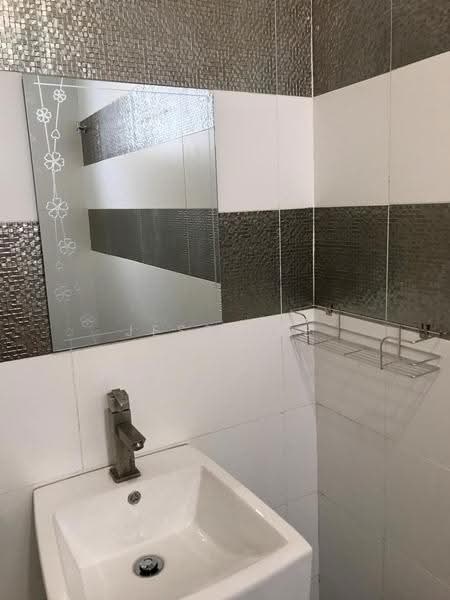 Link Bungalow for Sale in Setia Alam (Selangor) - Jess Tee - Bathroom - PropertyGuru.com.my