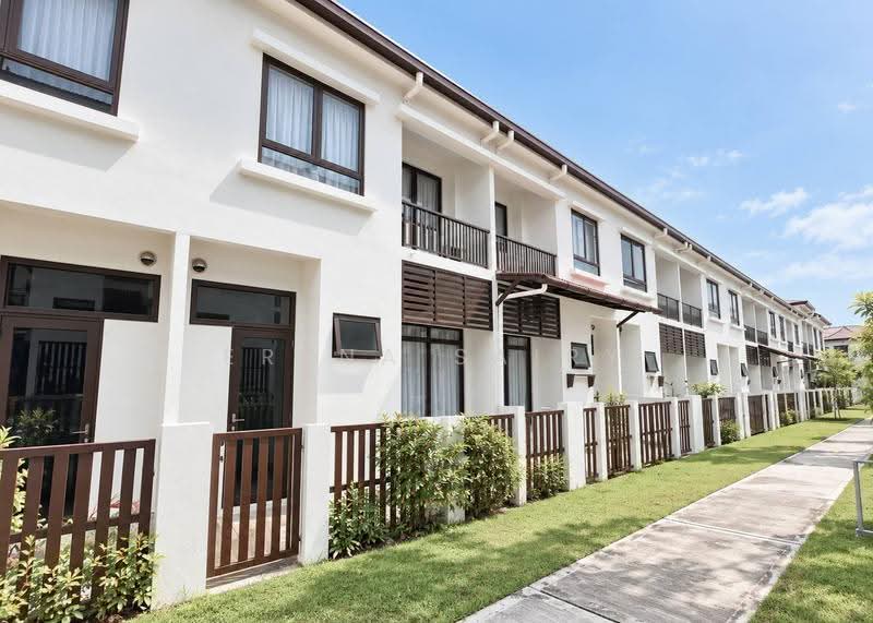 2-storey Terraced House for Sale in Setia Safiro (Cyberjaya) - Eryna Sairy - PropertyGuru.com.my