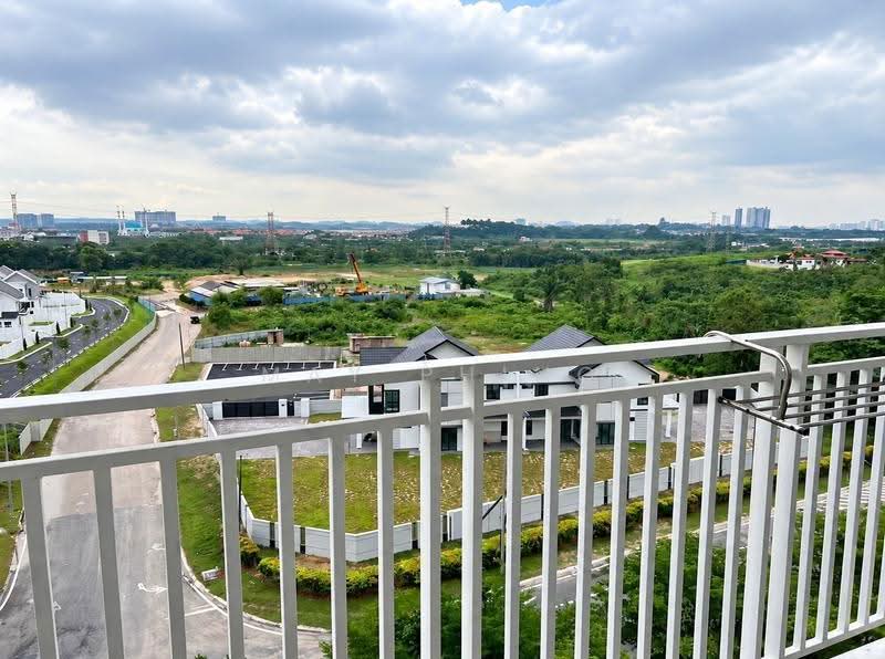 Kediaman Servis untuk Disewa di Centra Residences - May Phing - PropertyGuru.com.my