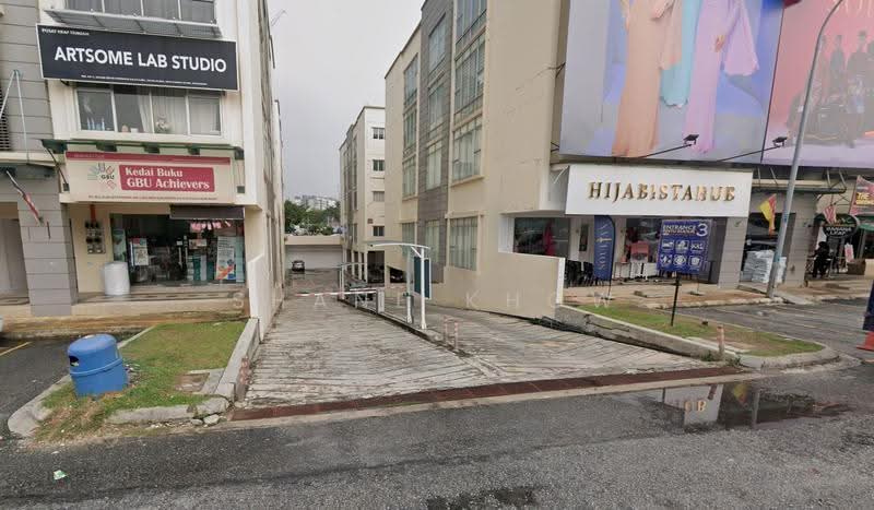 Shop for Sale in Setia Alam (Selangor) - Shane Khow - Exterior - PropertyGuru.com.my