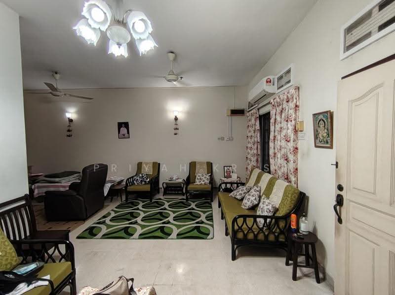 Terraced House for Sale in Bangsar (Kuala Lumpur) - PRIYAH KRISH - Living Room - PropertyGuru.com.my