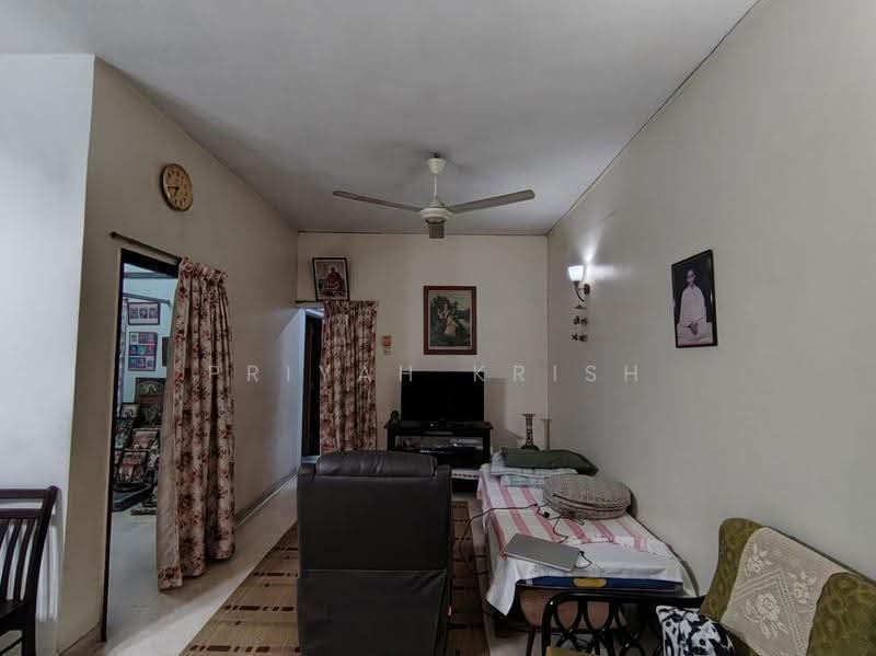 Terraced House for Sale in Bangsar (Kuala Lumpur) - PRIYAH KRISH - Living Room - PropertyGuru.com.my