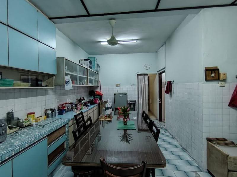 Terraced House for Sale in Bangsar (Kuala Lumpur) - PRIYAH KRISH - Kitchen - PropertyGuru.com.my